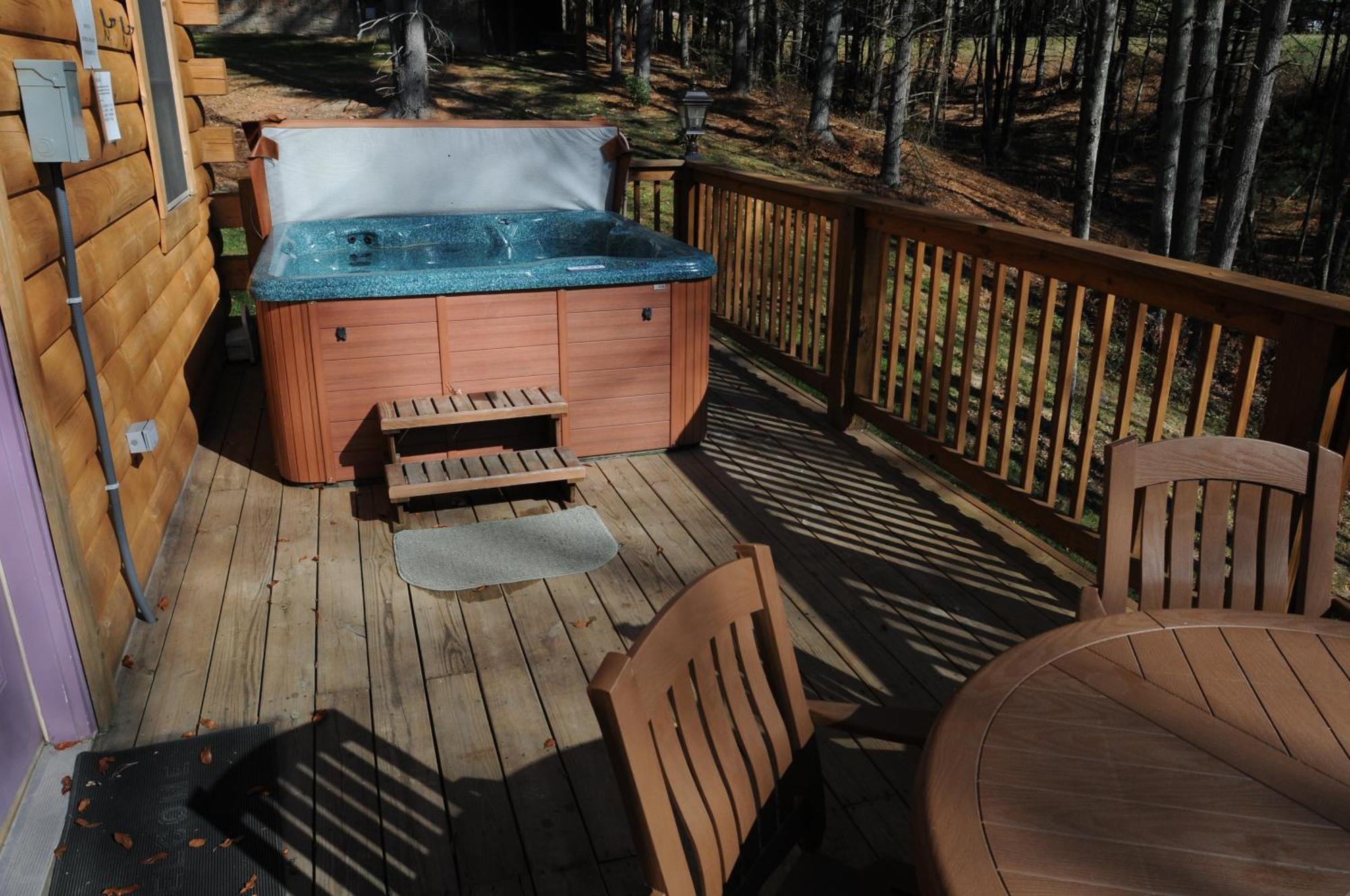 The Cabins At Pine Haven - Beckley Beaver Εξωτερικό φωτογραφία